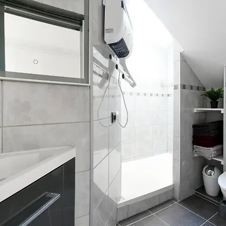 Appartement Cosy Bourgoin - Gare&Centre Extérieur photo